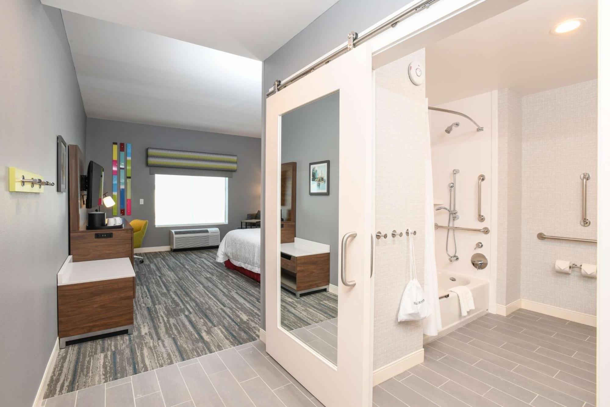 Hampton Inn & Suites Cincinnati Liberty Township West Chester Extérieur photo